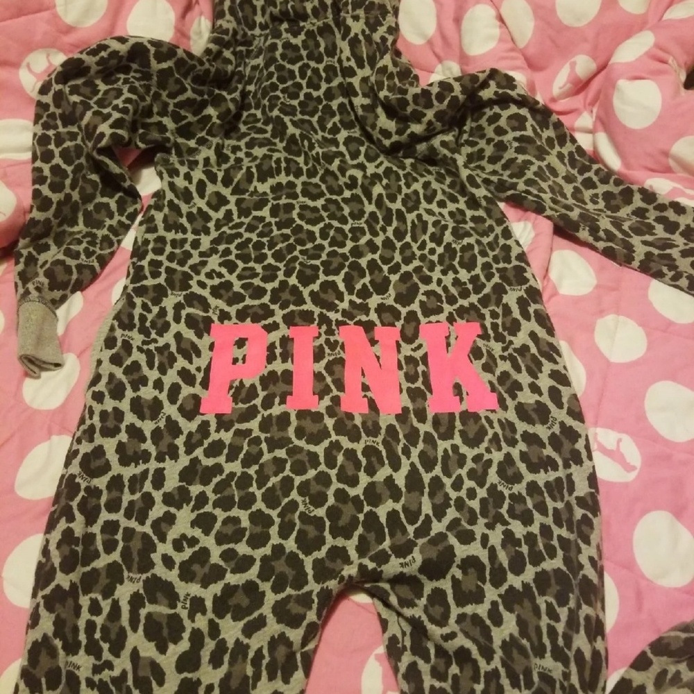 SOLDVICTORIA'S SECRET PINK ONESIE ONE-PIECE PAJAMA